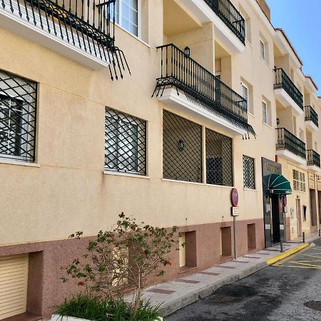 Apartamentos Nina De Oro Торремолинос Экстерьер фото