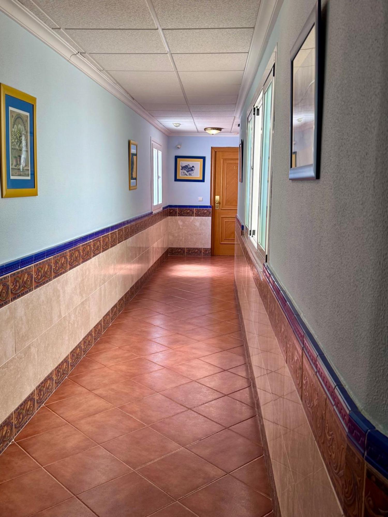 Apartamentos Nina De Oro Торремолинос Экстерьер фото