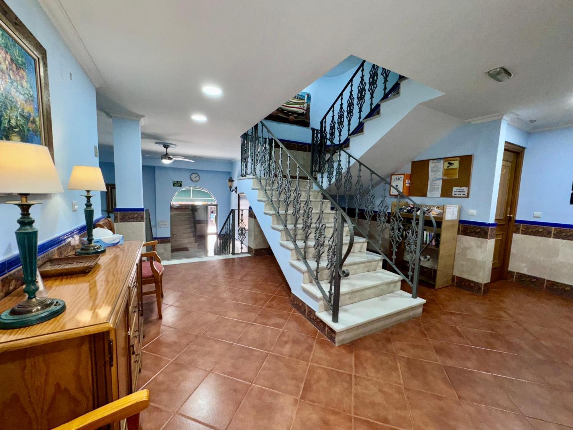 Apartamentos Nina De Oro Торремолинос Экстерьер фото