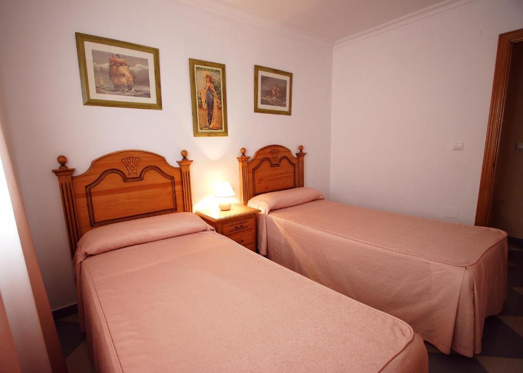 Apartamentos Nina De Oro Торремолинос Номер фото